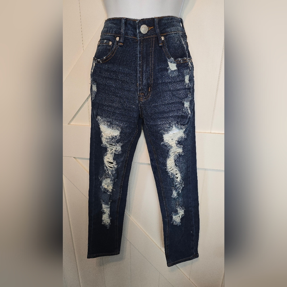 Almost Famous Women’s Distressed Ripped Jeans Size 3 DarkWash Straight Leg Denim